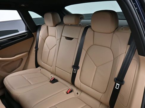 Certified 2021 Porsche Macan S AWD/4WD image 22