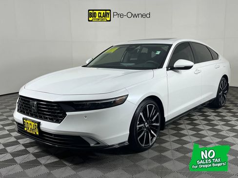 Used 2024 Honda Accord Touring image 1