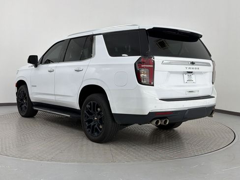Used 2024 Chevrolet Tahoe High Country RWD image 3