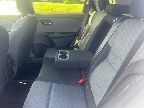 Used 2023 Nissan Rogue SV AWD/4WD image 35