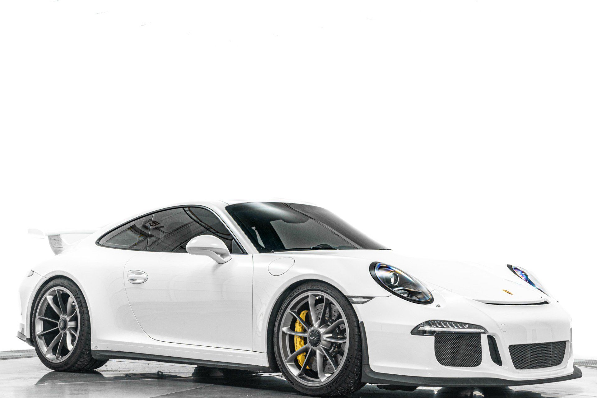 Used 2014 Porsche 911 GT3 RWD image 32