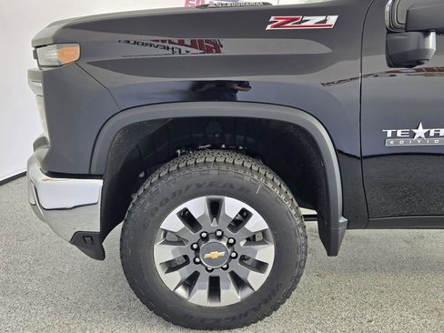 New 2026 Chevrolet Silverado 2500 LT w/ Texas Edition AWD/4WD image 8
