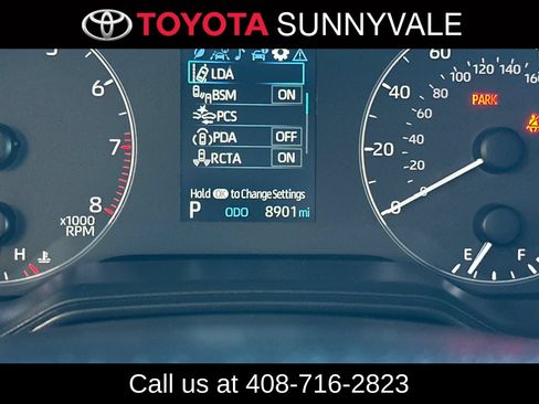 Used 2024 Toyota Corolla LE FWD image 29