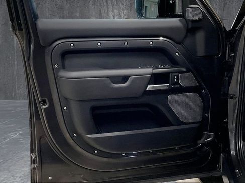 Used 2024 Land Rover Defender 110 Carpathian Edition AWD/4WD image 20