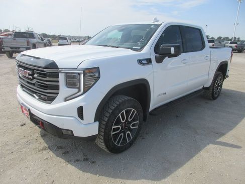 New 2026 GMC Sierra 1500 AT4 w/ AT4 Premium Package AWD/4WD image 12