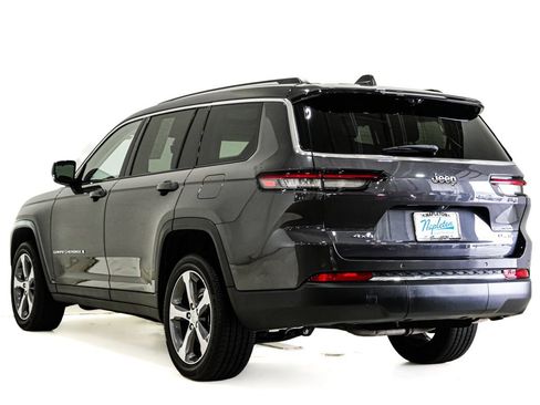 Used 2023 Jeep Grand Cherokee L Limited w/ Luxury Tech Group II AWD/4WD image 9