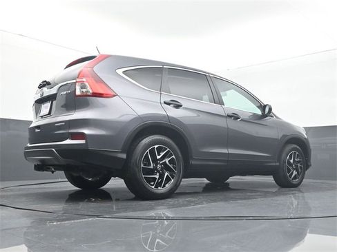 Used 2016 Honda CR-V SE image 11