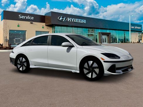New 2025 Hyundai Ioniq 6 SE image 10