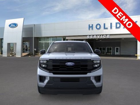 New 2025 Ford Expedition Active AWD/4WD image 6