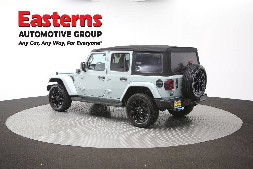 Used 2024 Jeep Wrangler Unlimited Sahara w/ Technology Group AWD/4WD image 63