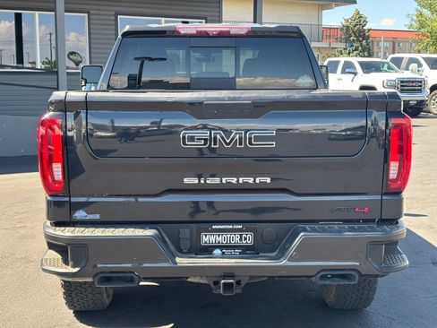 Used 2020 GMC Sierra 1500 AT4 w/ AT4 Premium Package AWD/4WD image 9