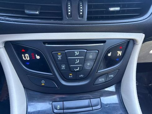 Certified 2016 Buick Envision Premium AWD/4WD image 13