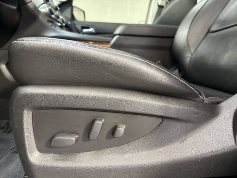 Used 2019 Chevrolet Tahoe Premier AWD/4WD image 22