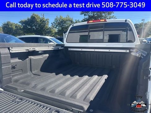 Used 2022 Nissan Frontier PRO-4X w/ Pro-4X Premium Package image 5