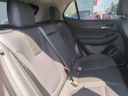 Used 2023 Buick Encore GX Select w/ Sport Touring Package FWD image 38