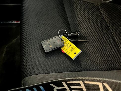 Used 2016 Chevrolet Silverado 2500 LT image 14