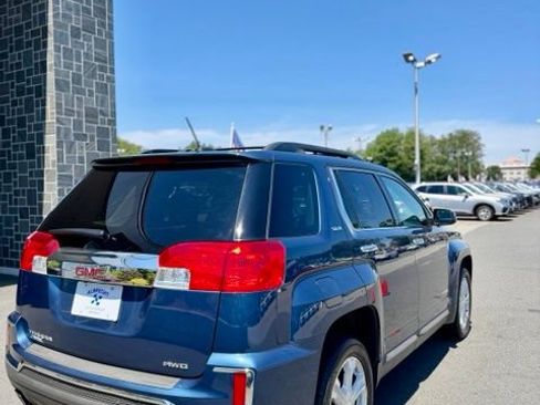 Used 2016 GMC Terrain SLE w/ Chrome Edition AWD/4WD image 6