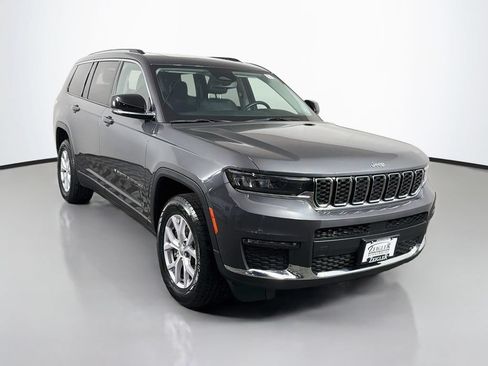 Used 2022 Jeep Grand Cherokee L Limited w/ Trailer Tow Group (B) AWD/4WD image 1