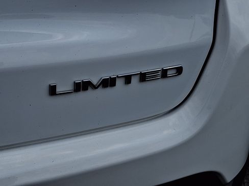 Certified 2022 Jeep Compass Limited w/ Elite Group AWD/4WD image 34