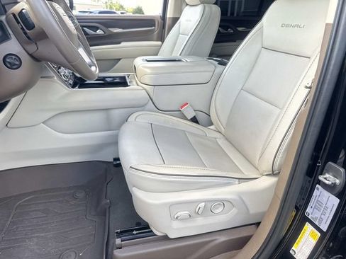 Used 2022 GMC Yukon Denali RWD image 20