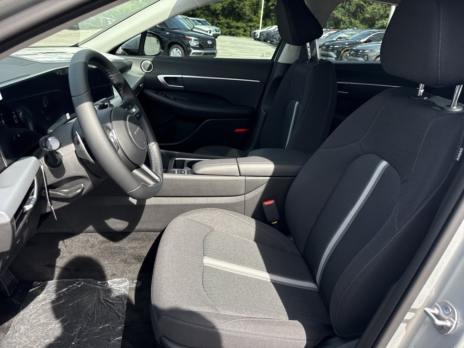 New 2026 Hyundai Sonata SEL FWD image 10