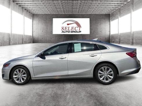 Used 2022 Chevrolet Malibu LT FWD image 1