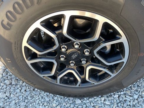 Certified 2022 Ford F150 XLT w/ Equipment Group 302A High image 9