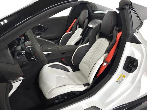 Used 2023 Chevrolet Corvette Stingray Premium Conv RWD image 19