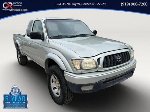 Used 2004 Toyota Tacoma PreRunner RWD image 1