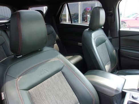 Used 2023 Ford Explorer Timberline image 21