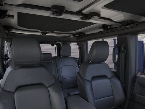 New 2026 Ford Bronco Badlands AWD/4WD image 15