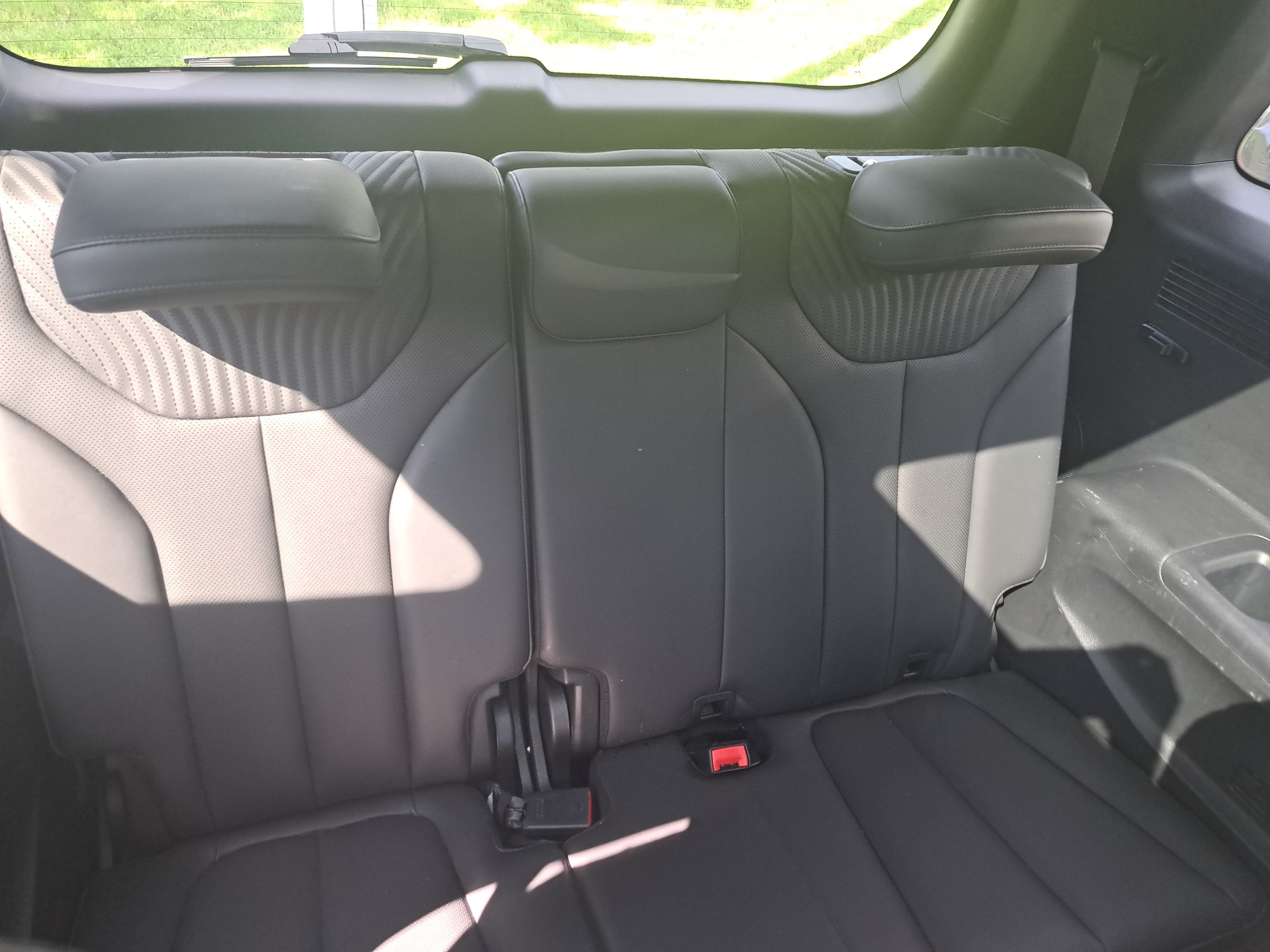 Used 2024 Hyundai Palisade Calligraphy FWD image 13