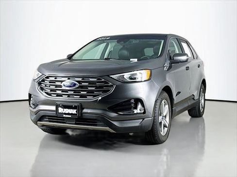 Used 2019 Ford Edge SEL w/ Equipment Group 201A AWD/4WD image 3