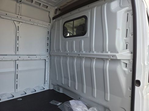 New 2026 RAM ProMaster 3500 w/ Convenience Group FWD image 6