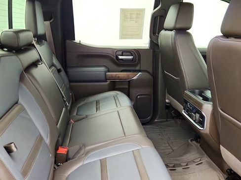 Used 2021 GMC Sierra 1500 Denali AWD/4WD image 24