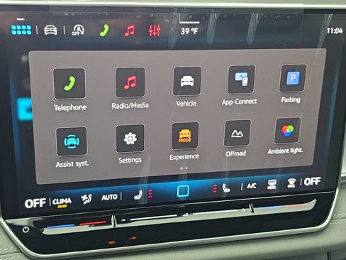 New 2026 Volkswagen Tiguan SE R-Line AWD/4WD image 21