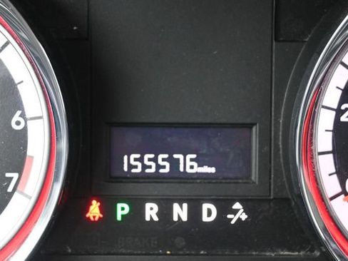 Used 2020 Dodge Grand Caravan SE FWD image 17