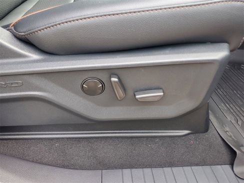 New 2025 Ford F250 Lariat w/ Lariat Ultimate Package image 33