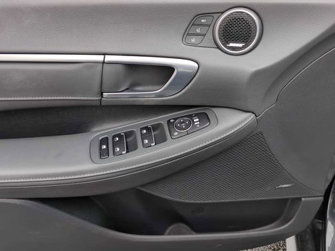 Used 2021 Hyundai Sonata Limited image 31