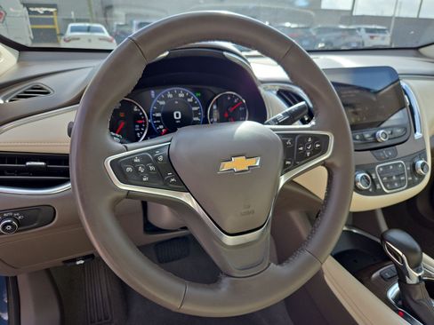Used 2024 Chevrolet Malibu LT FWD image 17