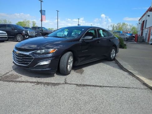 Used 2023 Chevrolet Malibu LS FWD image 4