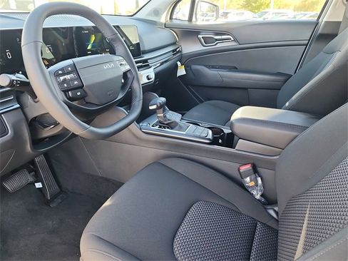 New 2026 Kia Sportage LX w/ LX Convenience Package image 12
