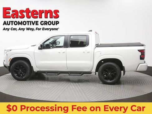 Used 2023 Nissan Frontier SV w/ Midnight Edition Package AWD/4WD image 57