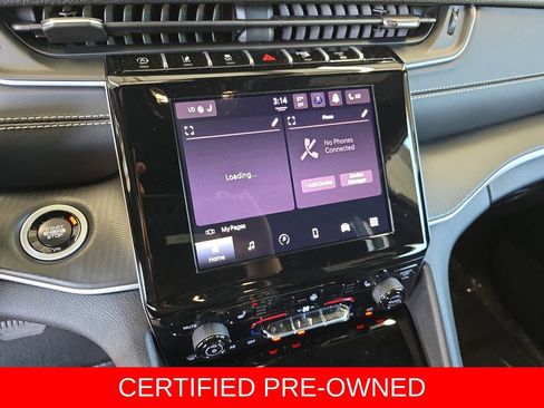 Used 2025 Jeep Grand Cherokee L Altitude AWD/4WD image 22