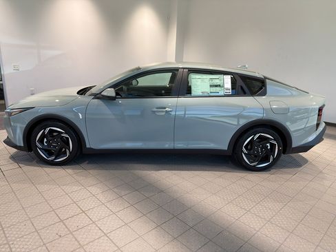 New 2026 Kia K4 EX image 2