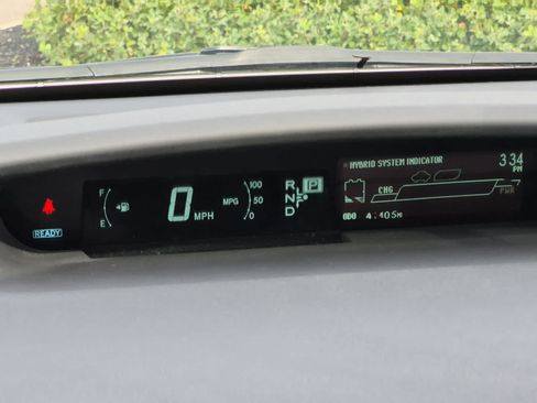 Used 2013 Toyota Prius Four FWD image 33