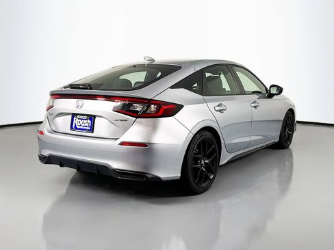 Certified 2024 Honda Civic Sport image 5