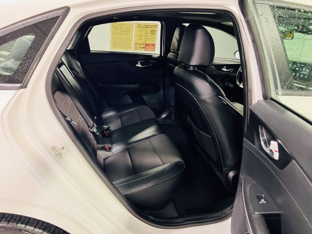 Used 2020 Kia Forte GT-Line w/ GT-Line Premium Package FWD image 33