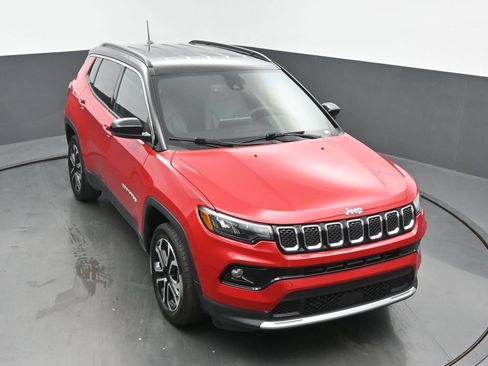 Used 2024 Jeep Compass Limited AWD/4WD image 44