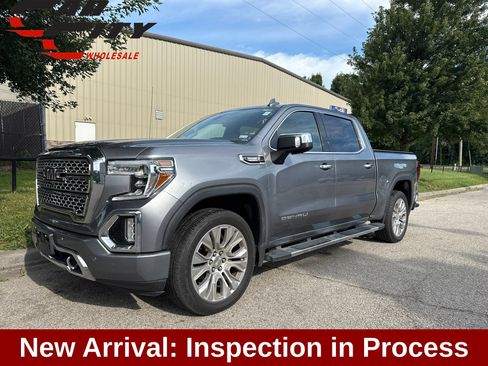 Used 2020 GMC Sierra 1500 Denali w/ Denali Premium Package AWD/4WD image 1